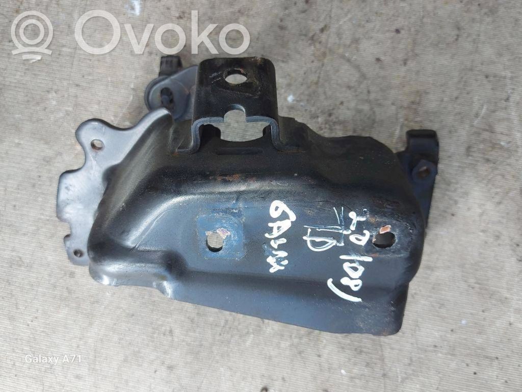 Ford Galaxy Fuel filter bracket/mount holder 