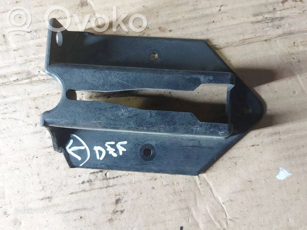 Renault Espace III Rear bumper mounting bracket 