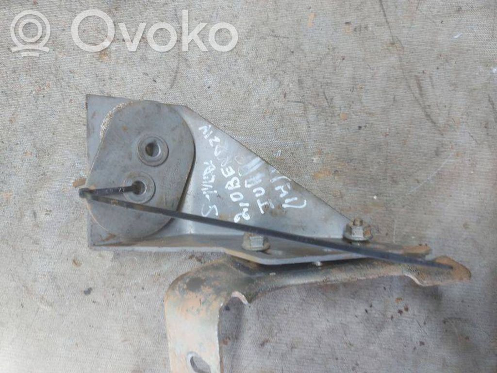 Ford S-MAX Muffler mount bracket/holder 