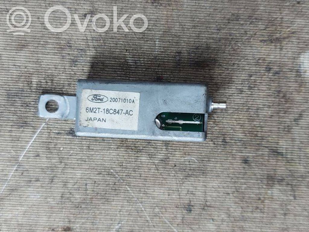 Ford S-MAX Amplificator antenă aeriană 