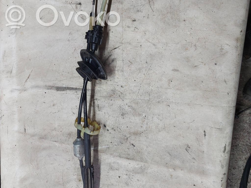 Citroen C4 Cactus Gear shift cable linkage 