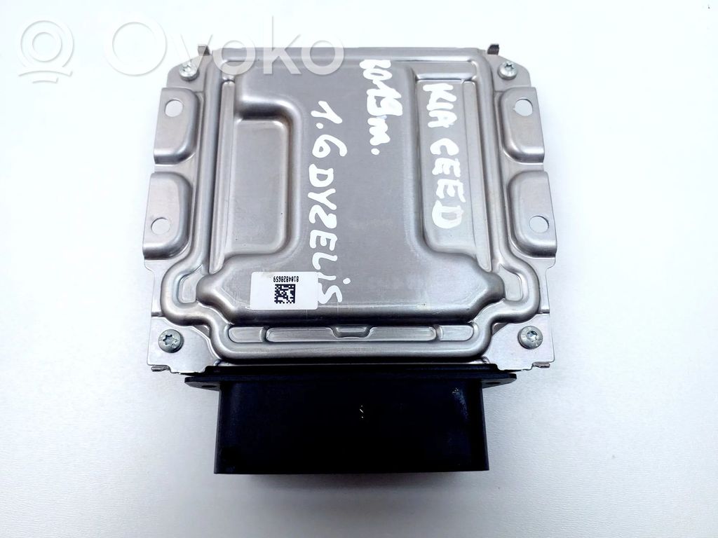 KIA Ceed Engine control unit/module 