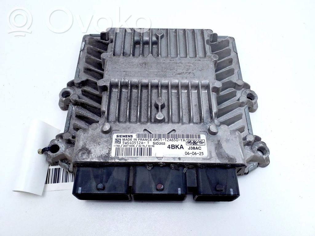 Ford Focus Engine control unit/module 
