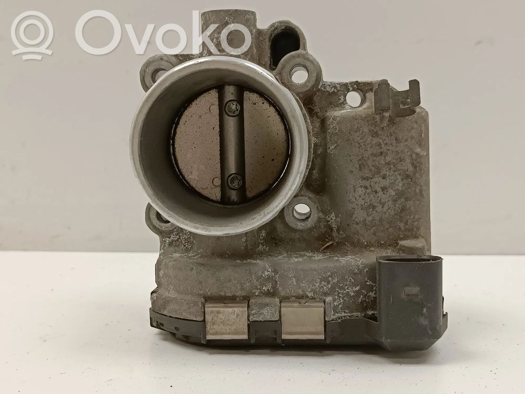Ford Fiesta Droselinė sklendė 