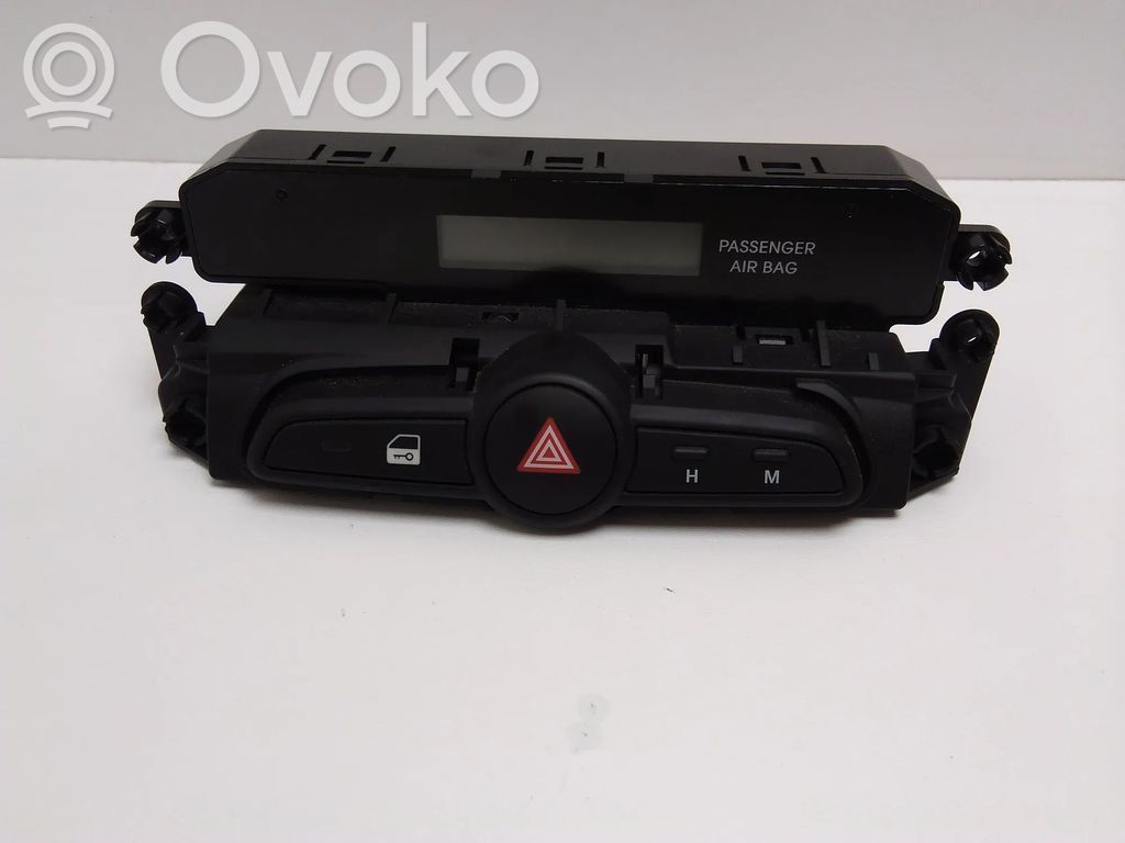 Hyundai ix20 Clock 