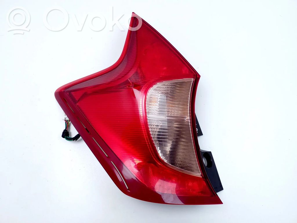 Nissan Note (E12) Takavalot 