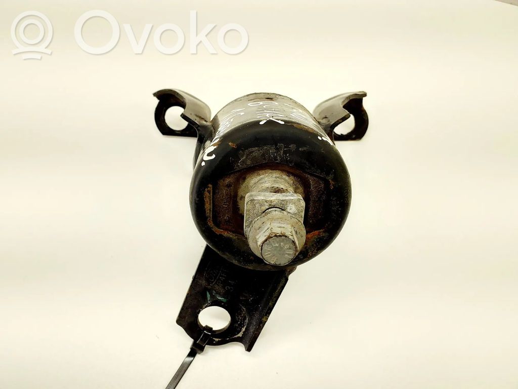 Ford B-MAX Engine mount bracket 