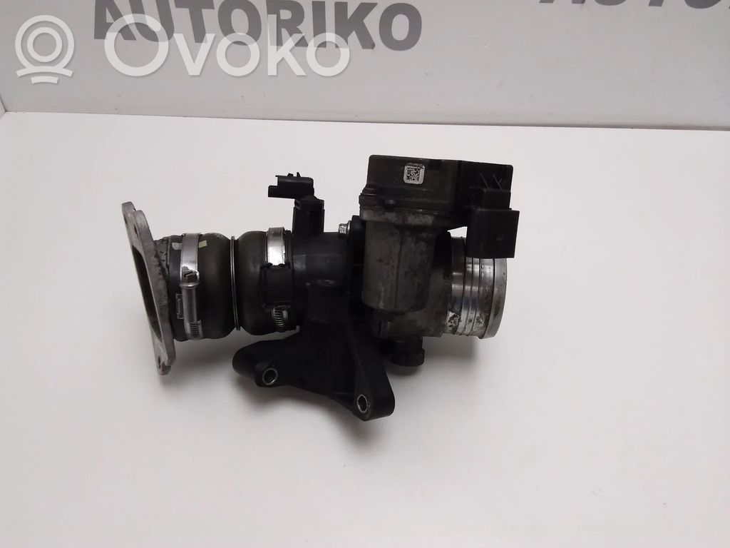 Ford Focus Droseļvārsts 