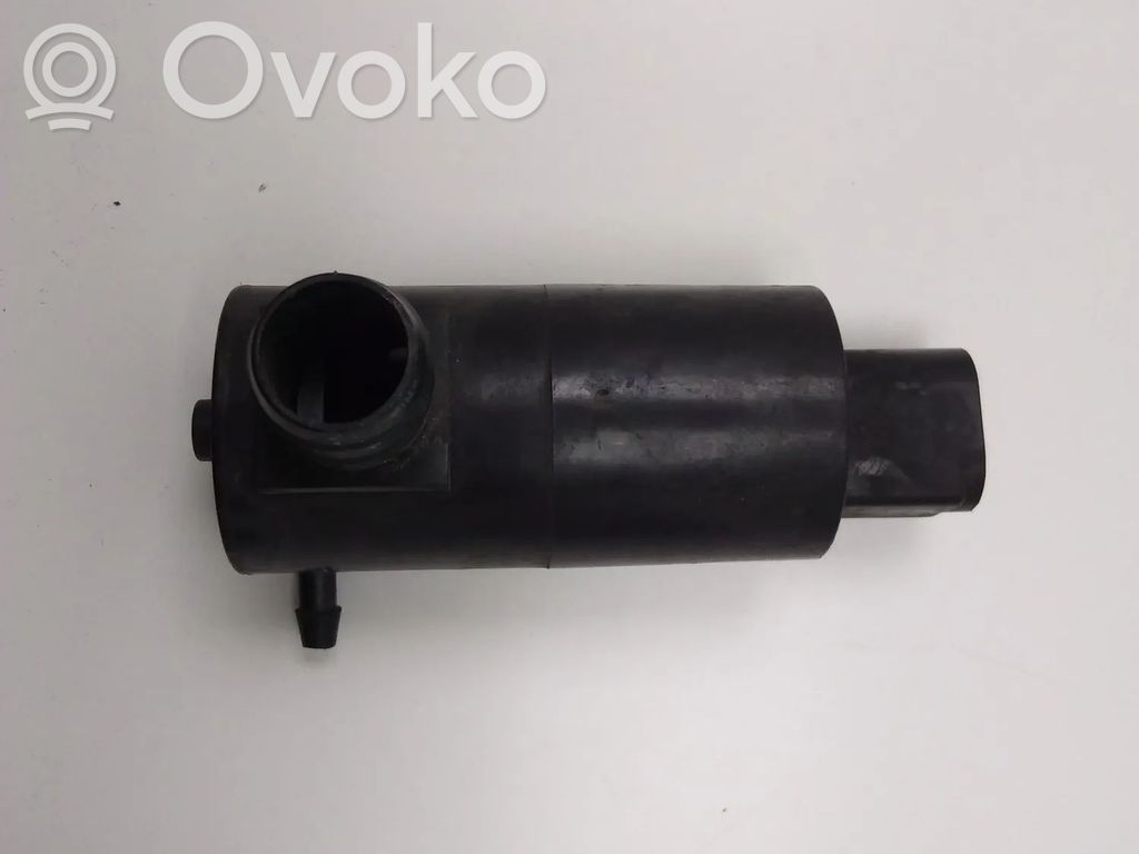Toyota Yaris Windscreen/windshield washer pump 