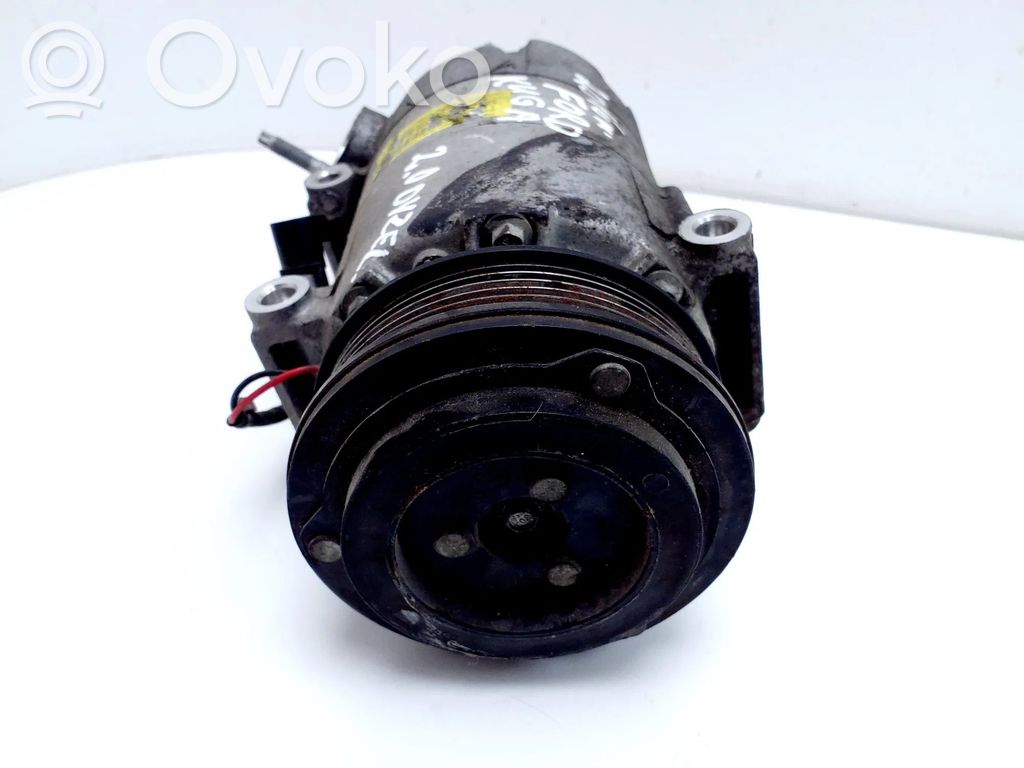 Ford Kuga I Air conditioning (A/C) compressor (pump) 