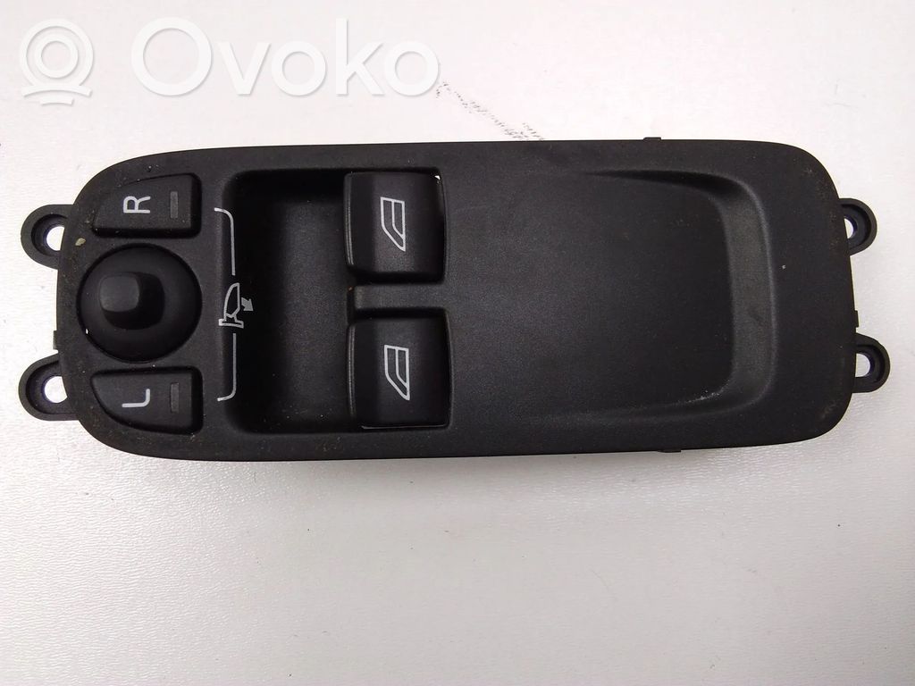Volvo C30 Electric window control switch 