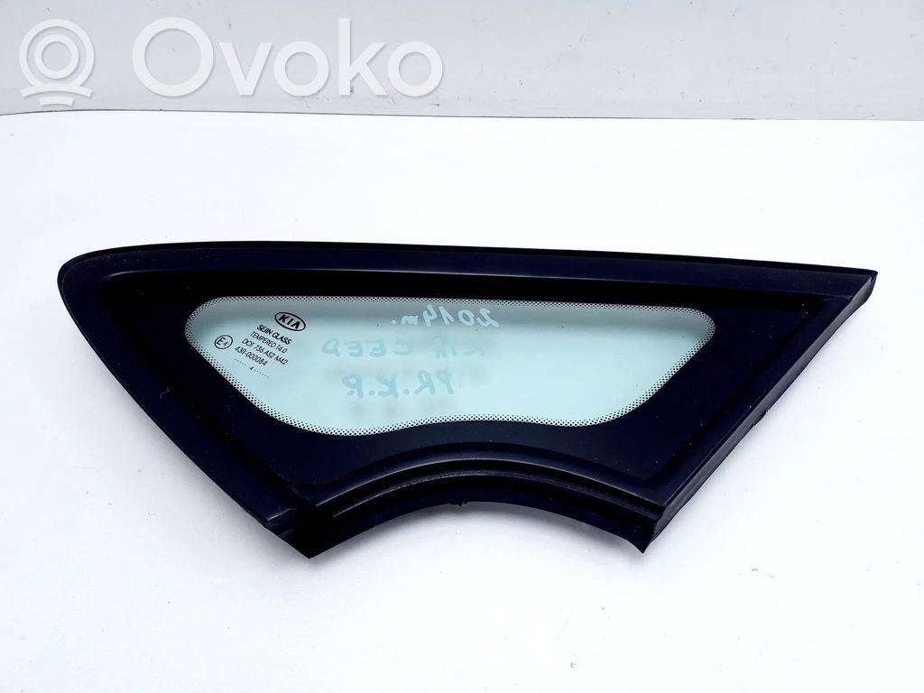 KIA Ceed Front triangle window/glass 