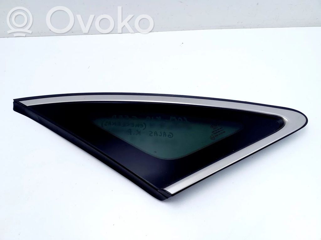 KIA Ceed Rear side window 