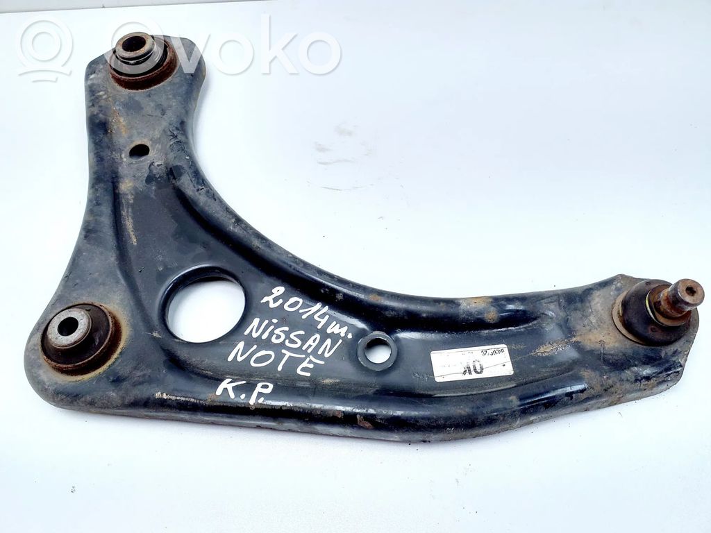 Nissan Note (E12) Priekinė šakė 