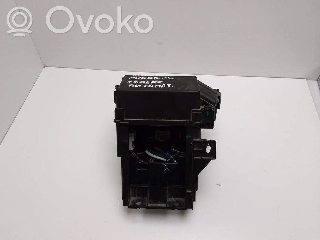 Nissan Micra Saugiklių dėžė (komplektas) 