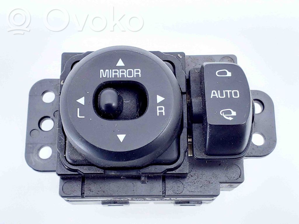 Interruptor del espejo lateral   49D4801110
