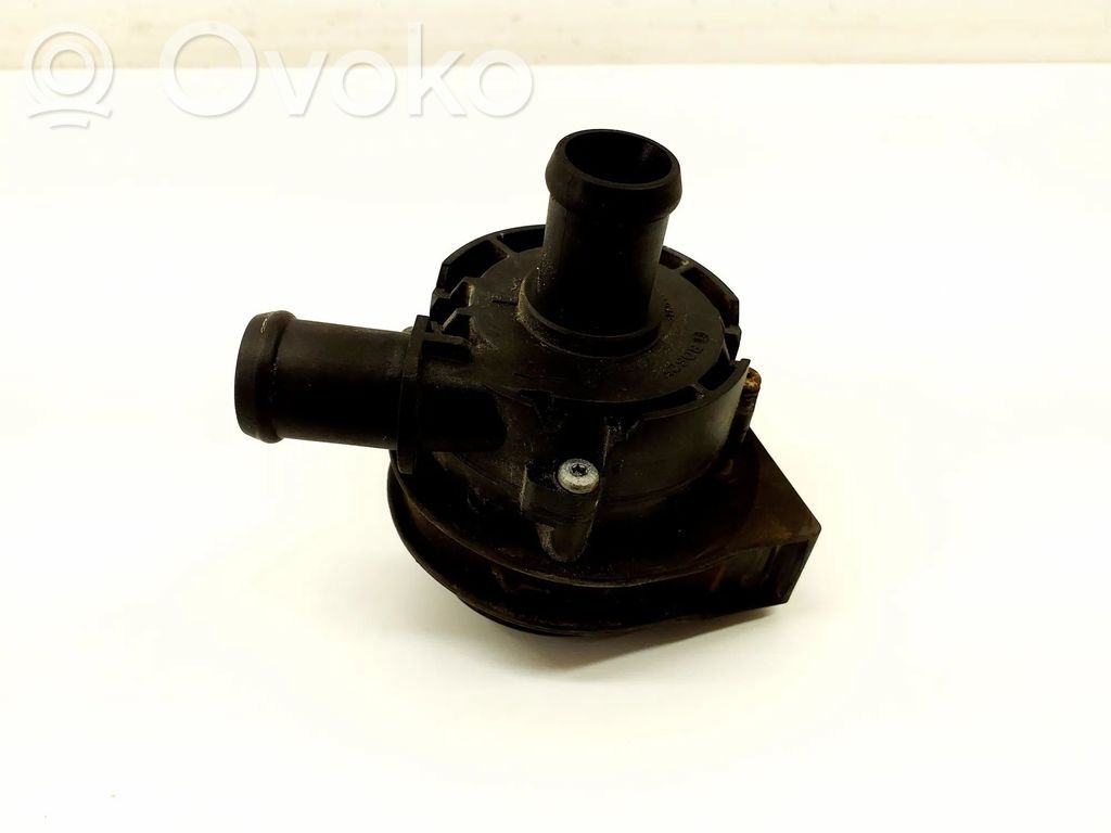 Skoda Fabia Mk3 (NJ) Pompe à eau de liquide de refroidissement 