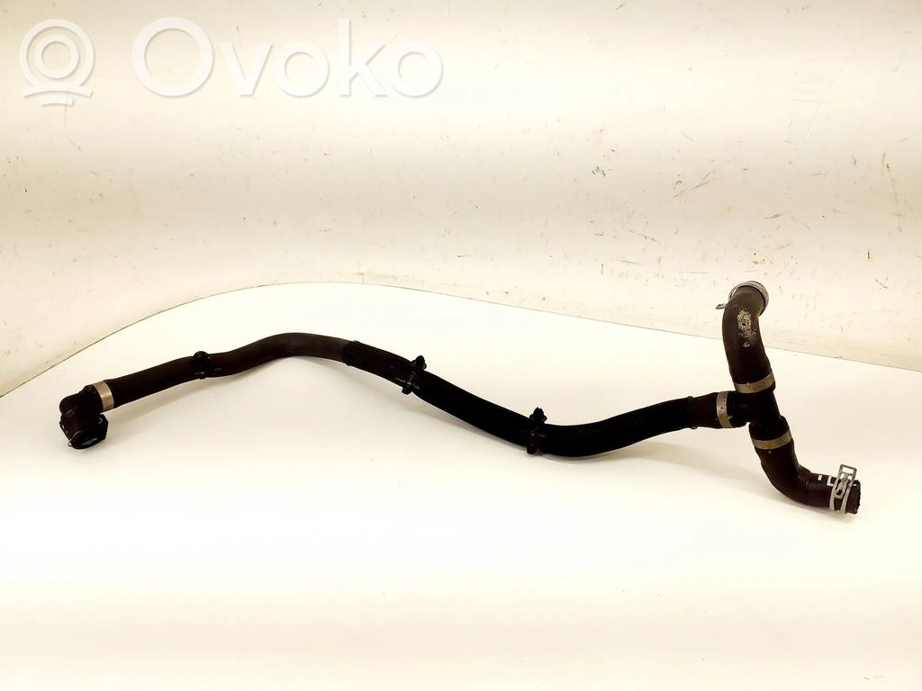 Renault Captur II Engine coolant pipe/hose 