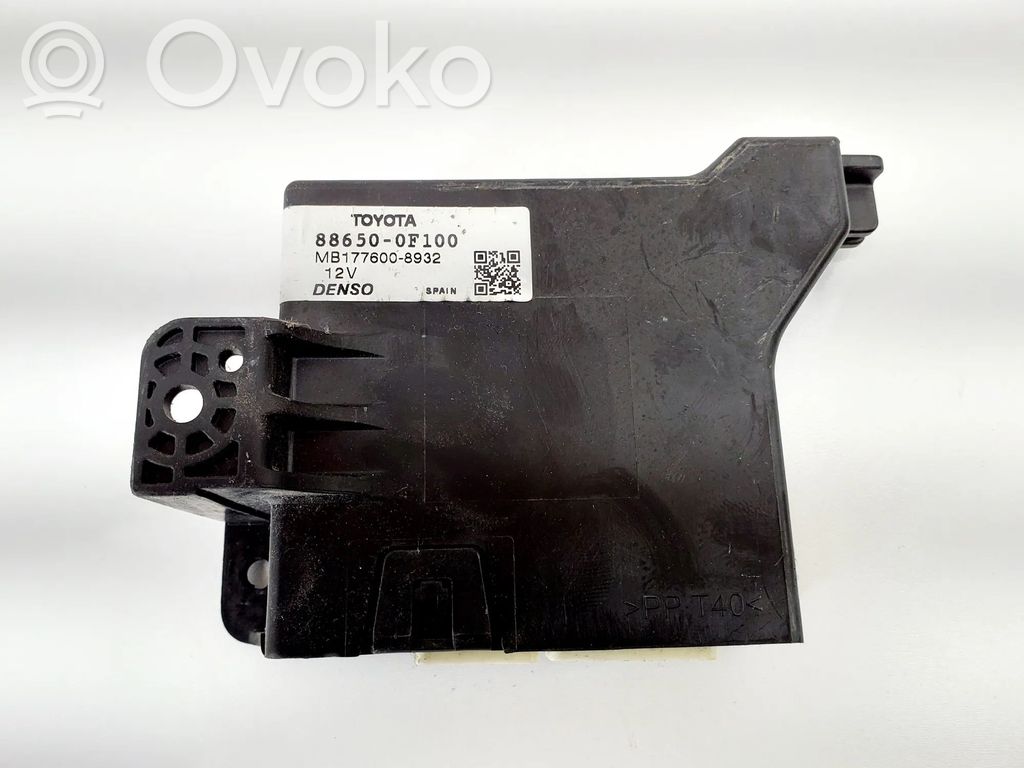 Toyota Verso-S Climate control unit 
