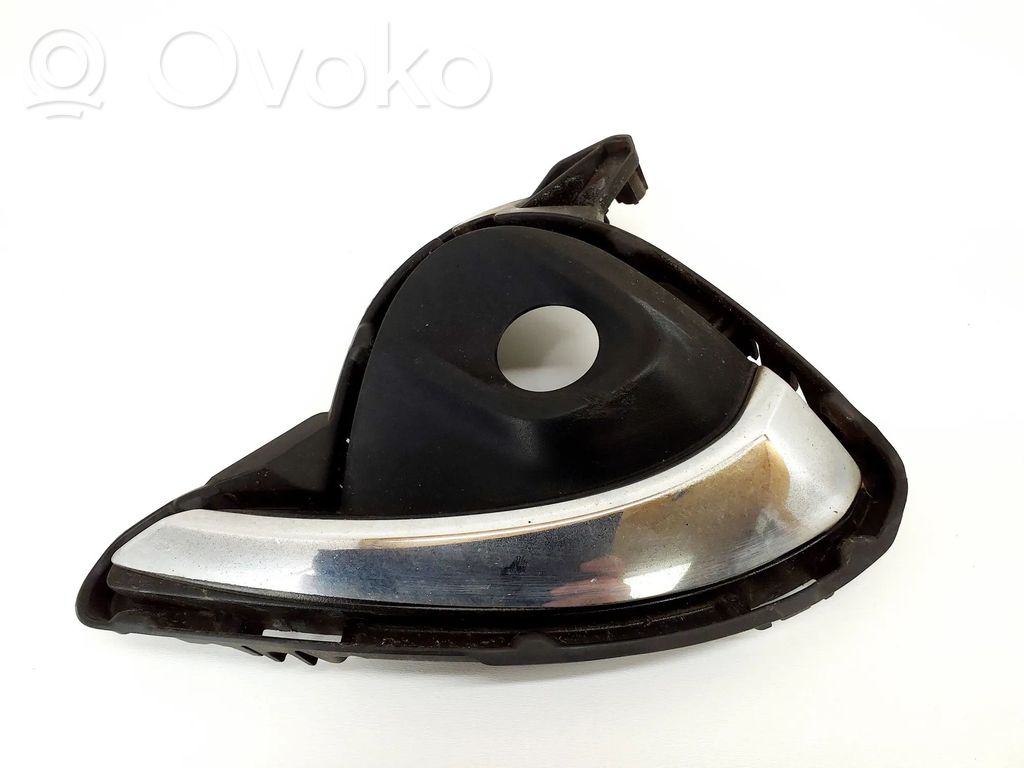 Front grill   DG8M50C11