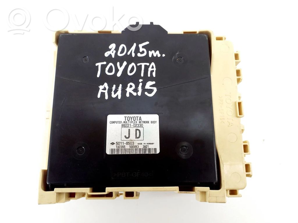 Toyota Auris E180 Módulo de fusible 