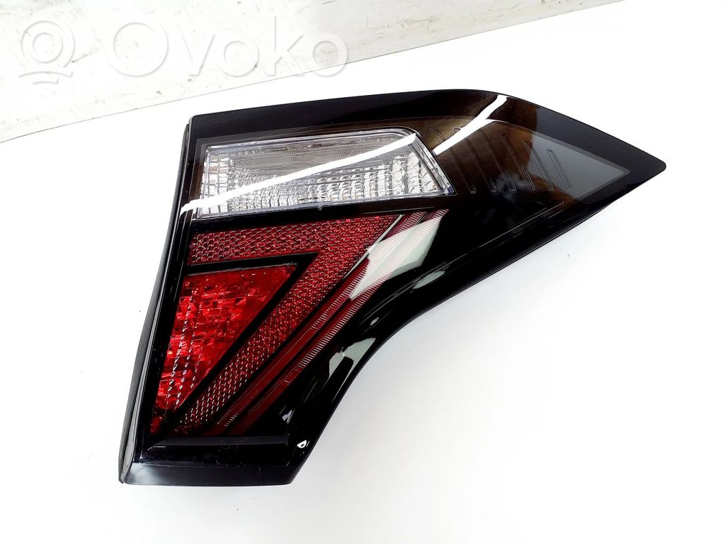 Hyundai Ioniq Tailgate rear/tail lights 