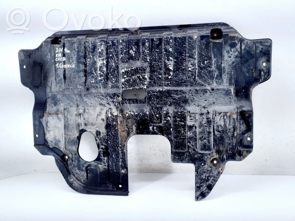 KIA Ceed Engine splash shield/under tray 