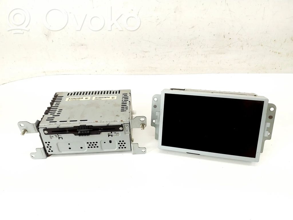 Ford Mondeo MK IV Unitate principală radio/CD/DVD/GPS 