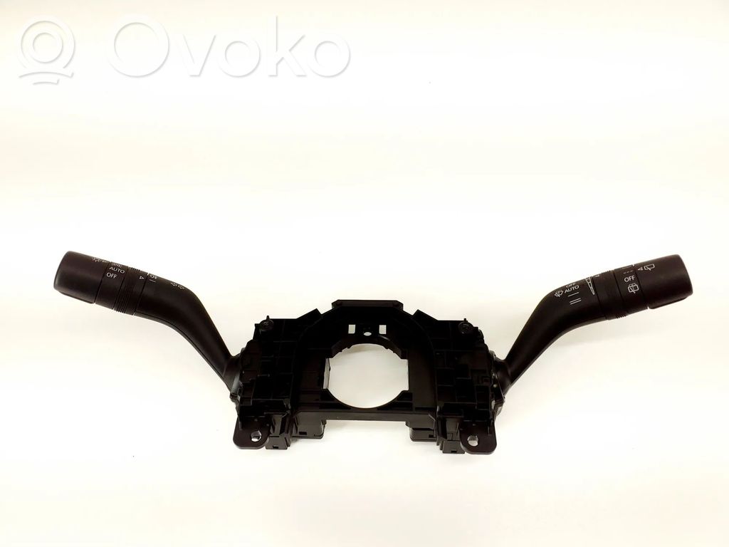 Mazda CX-30 Indicator stalk 