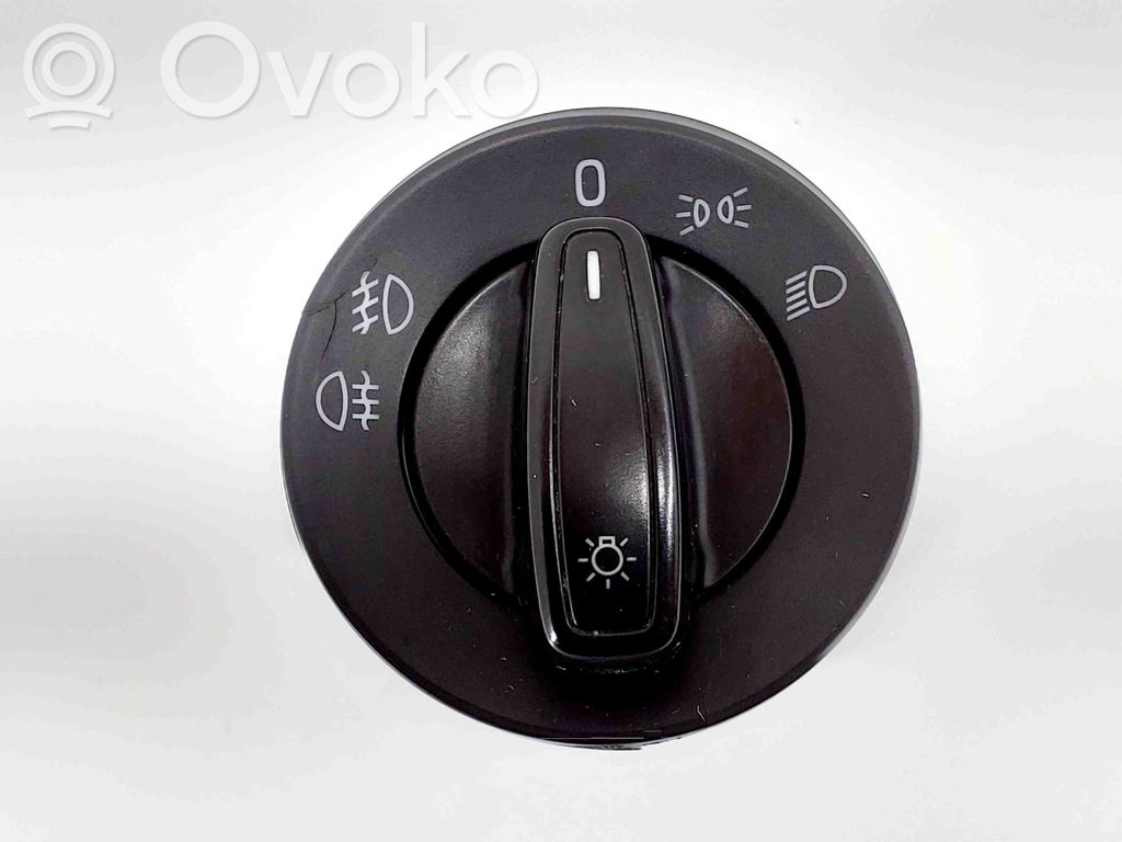 Skoda Rapid (NH) Interruptor de luz 