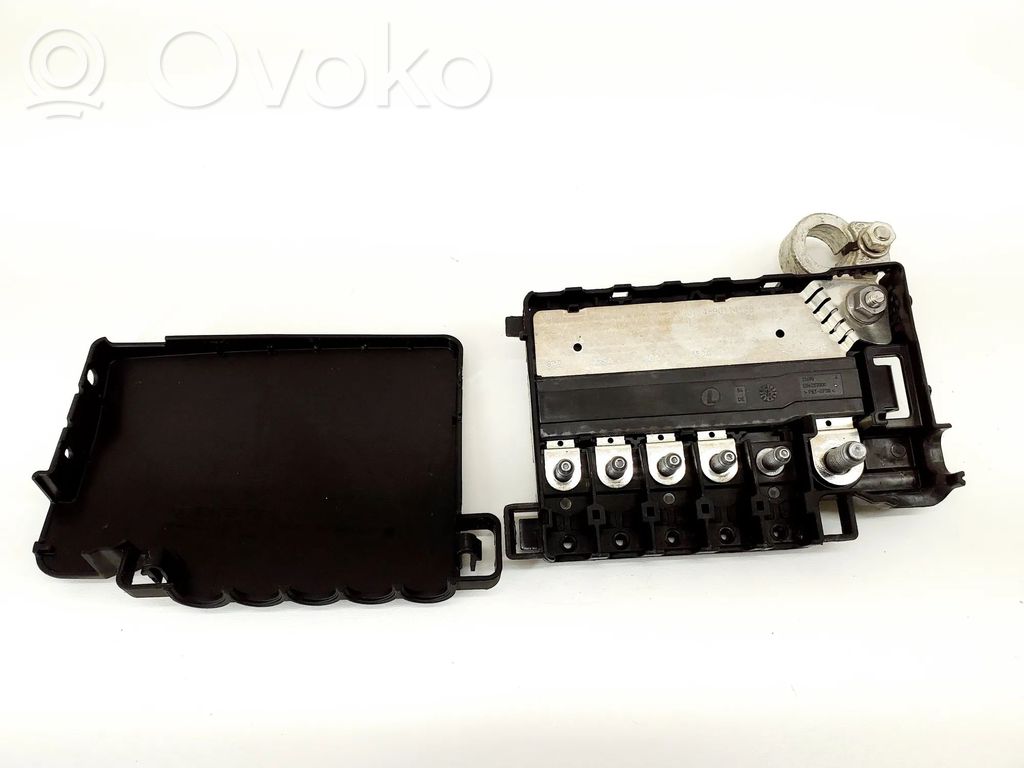 Cableado positivo   2Q0937548D