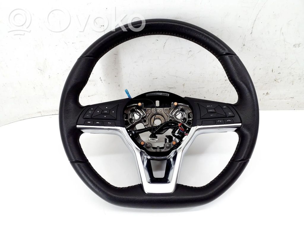 Nissan Micra K14 Ohjauspyörä 