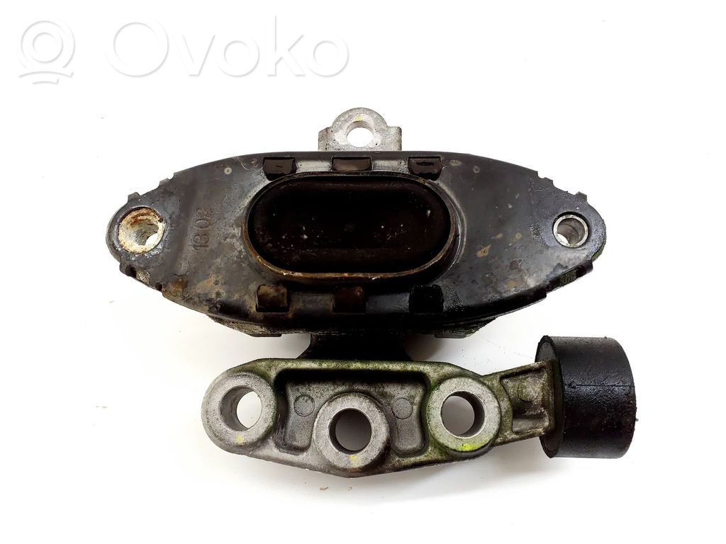 Engine mount bracket   95135160