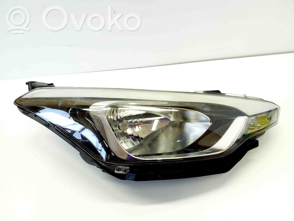 Hyundai i20 (GB IB) Phare frontale 