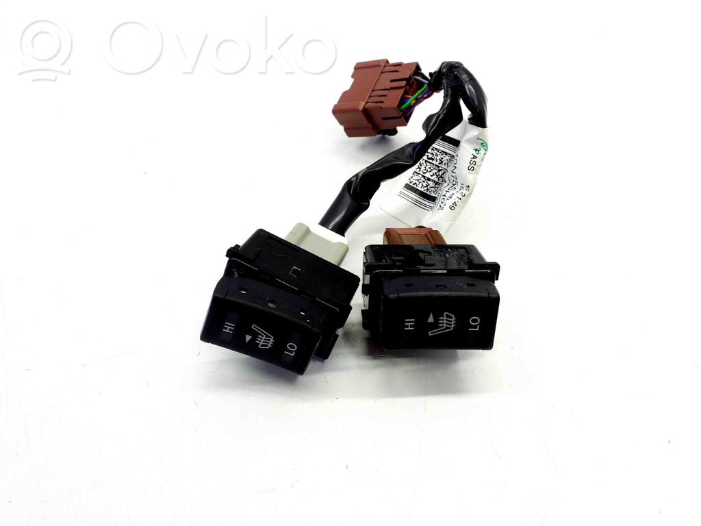 Nissan Leaf II (ZE1) Przełączniki podgrzewania foteli 