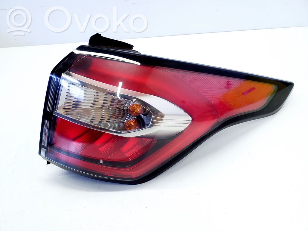 Ford Kuga II Galinis žibintas kėbule 