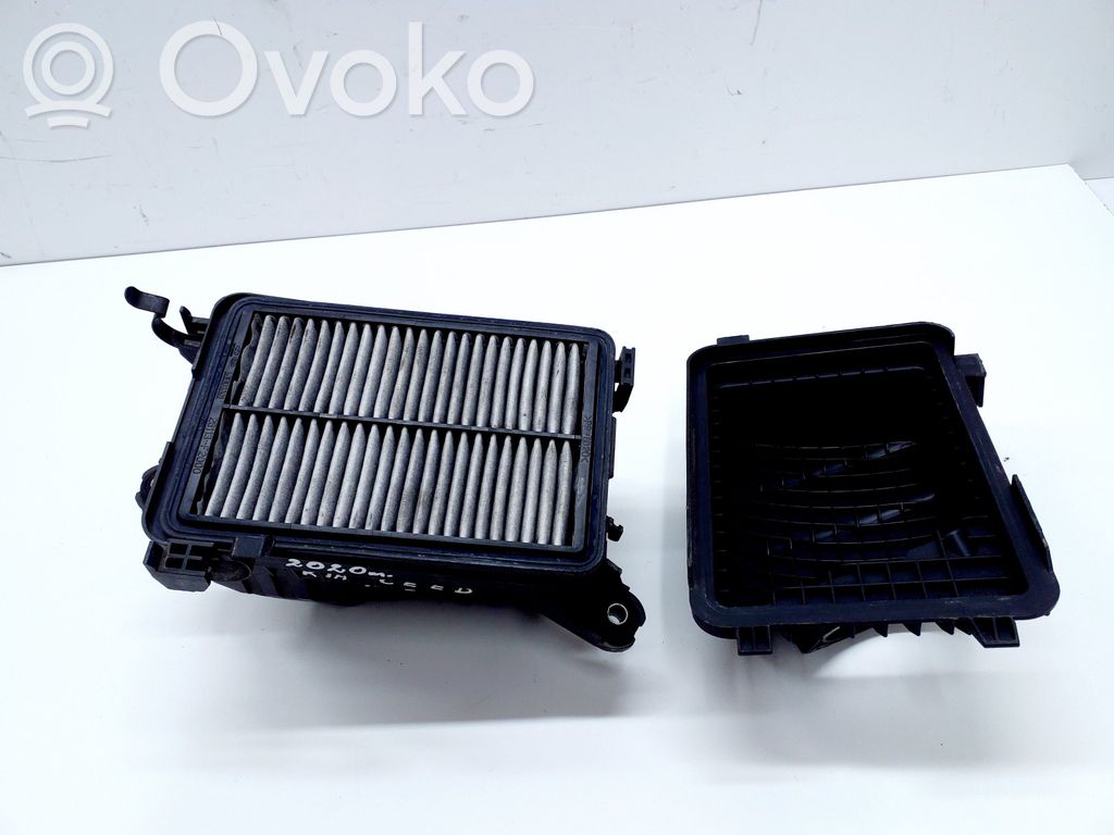 KIA Ceed Air filter box 