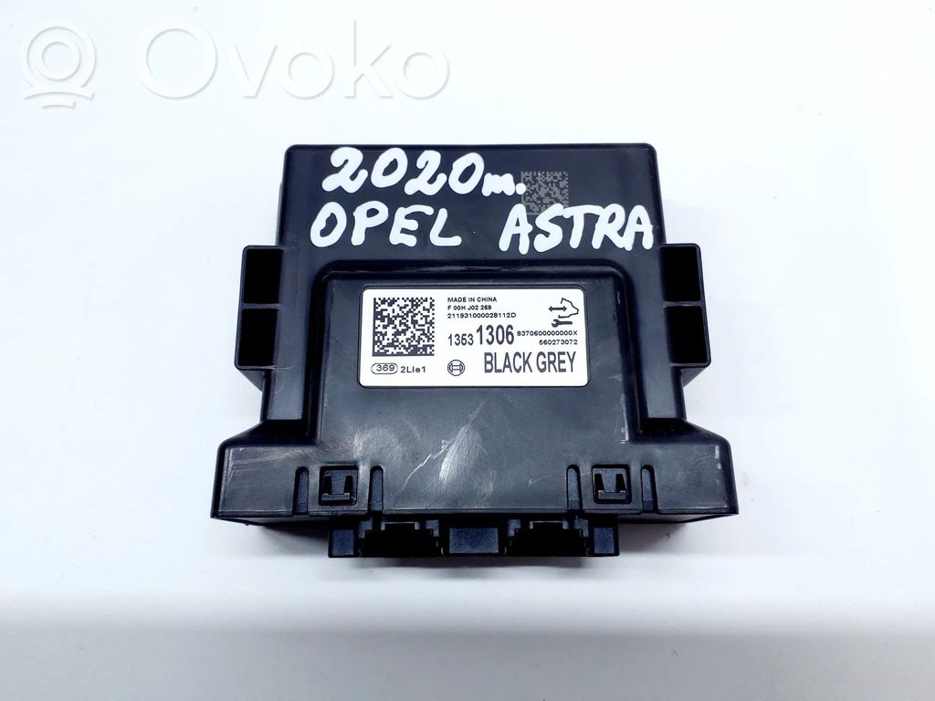 Opel Astra K Gateway control module 