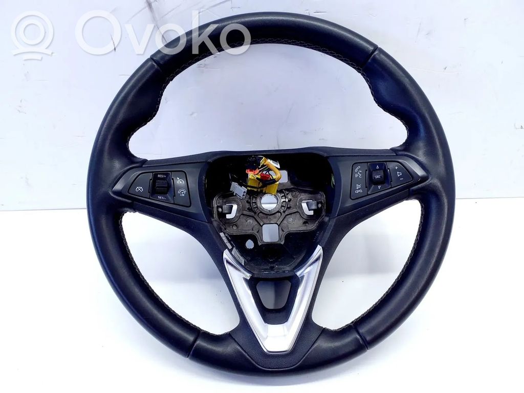Ohjauspyörä   39096086
