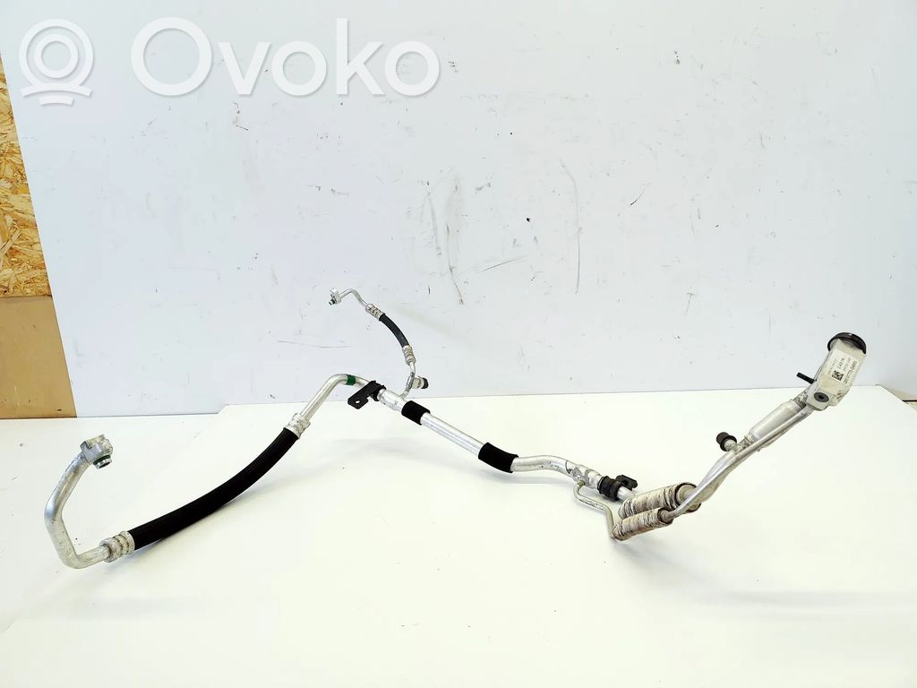 KIA Ceed Ilmastointilaitteen putki (A/C) 