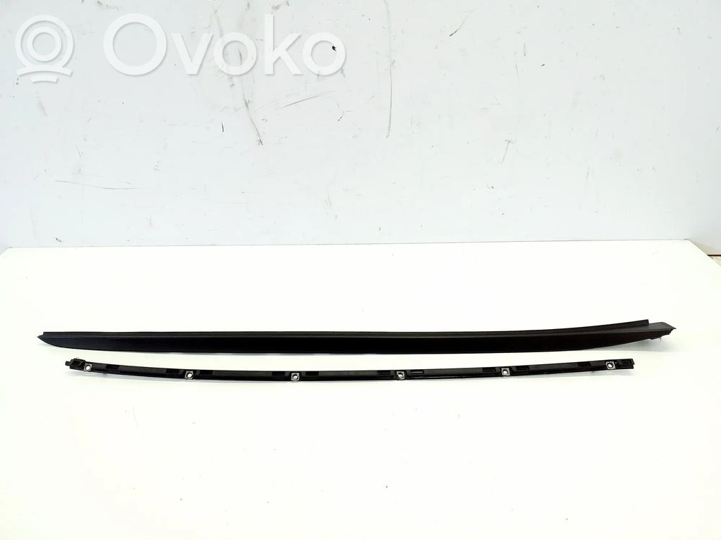KIA Ceed Windshield trim 