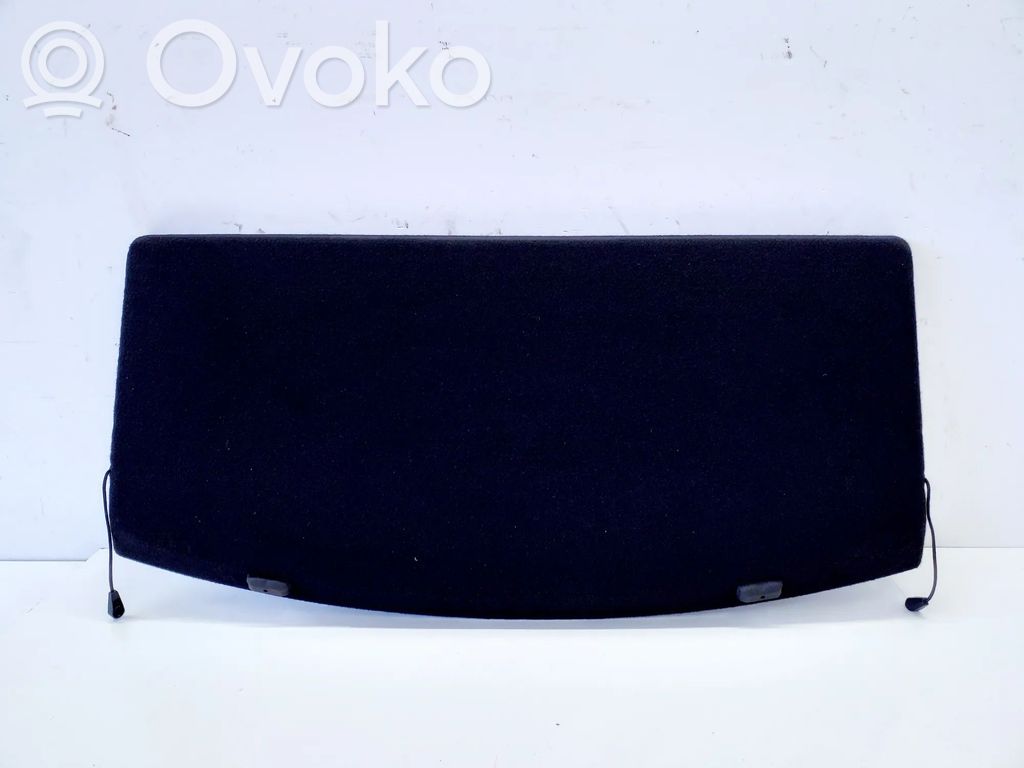 Parcel shelf   794646104R