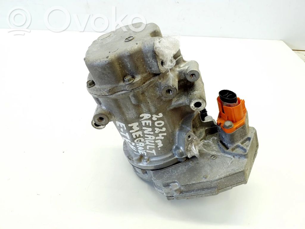 Renault Megane E-Tech Air conditioning (A/C) compressor (pump) 