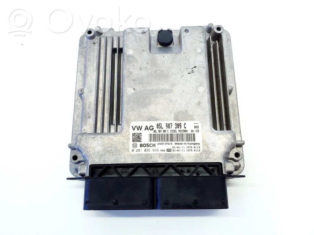 Skoda Octavia Mk4 Engine control unit/module 
