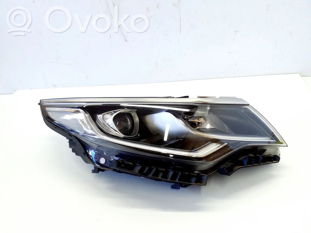 KIA Optima Priekinis žibintas 
