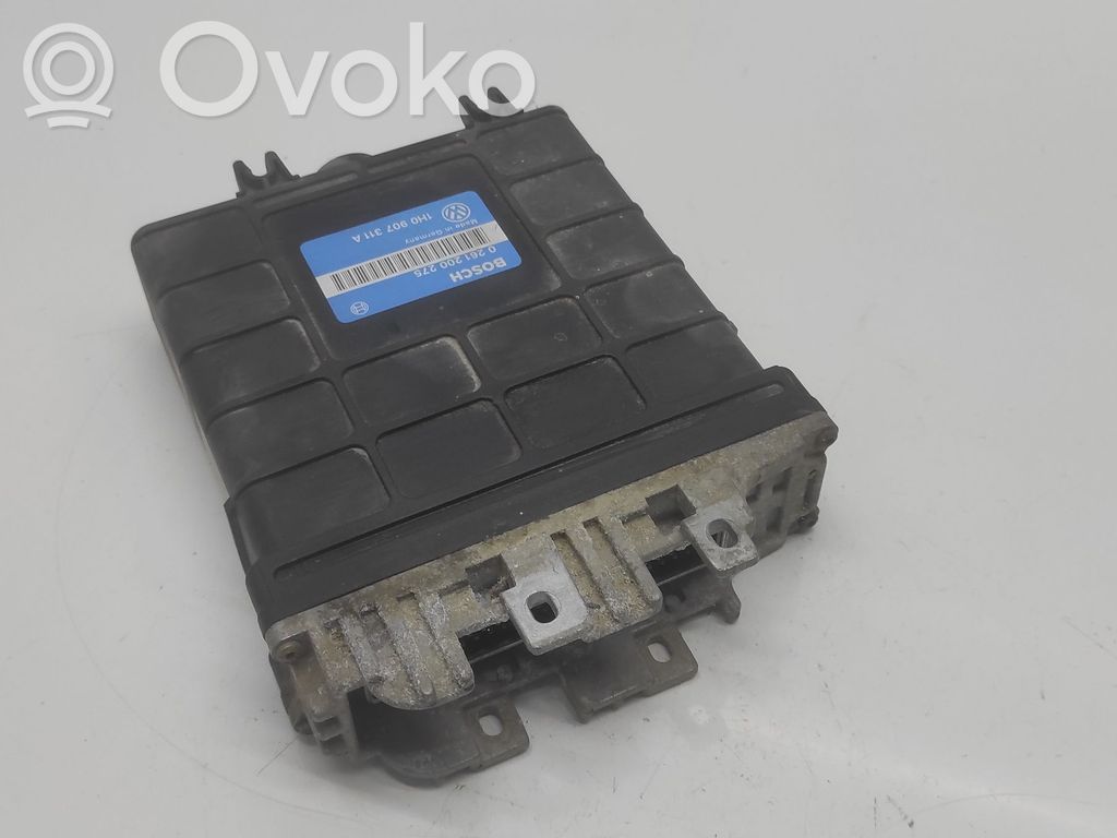 Volkswagen Golf III Engine control unit/module 