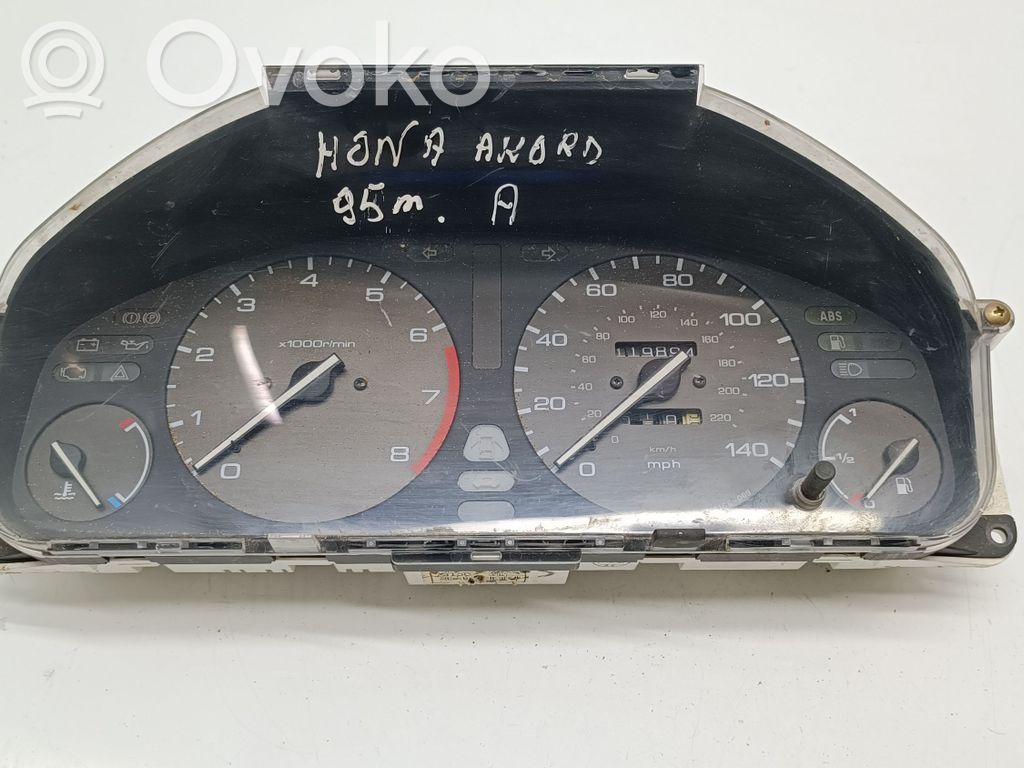 Honda Accord Spidometrs (instrumentu panelī) 