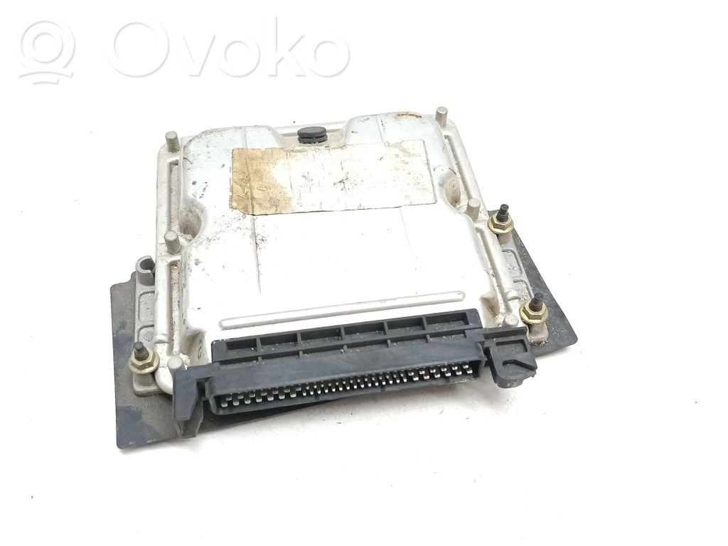 Peugeot 406 Engine control unit/module 
