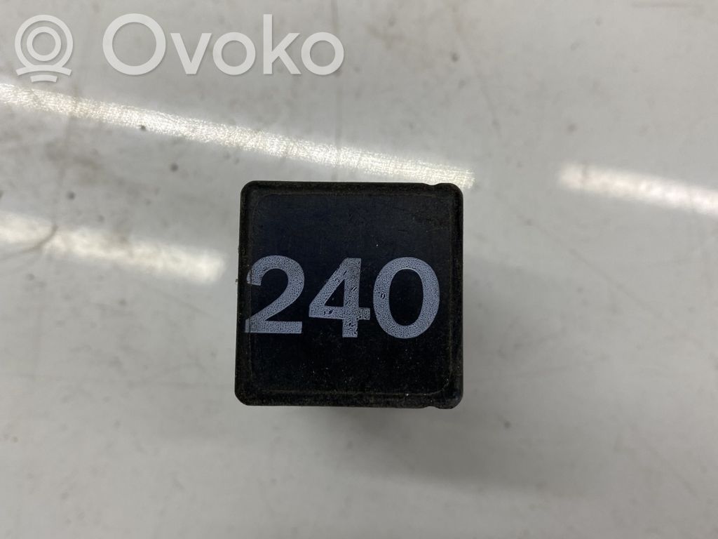 Otros relés   443919082