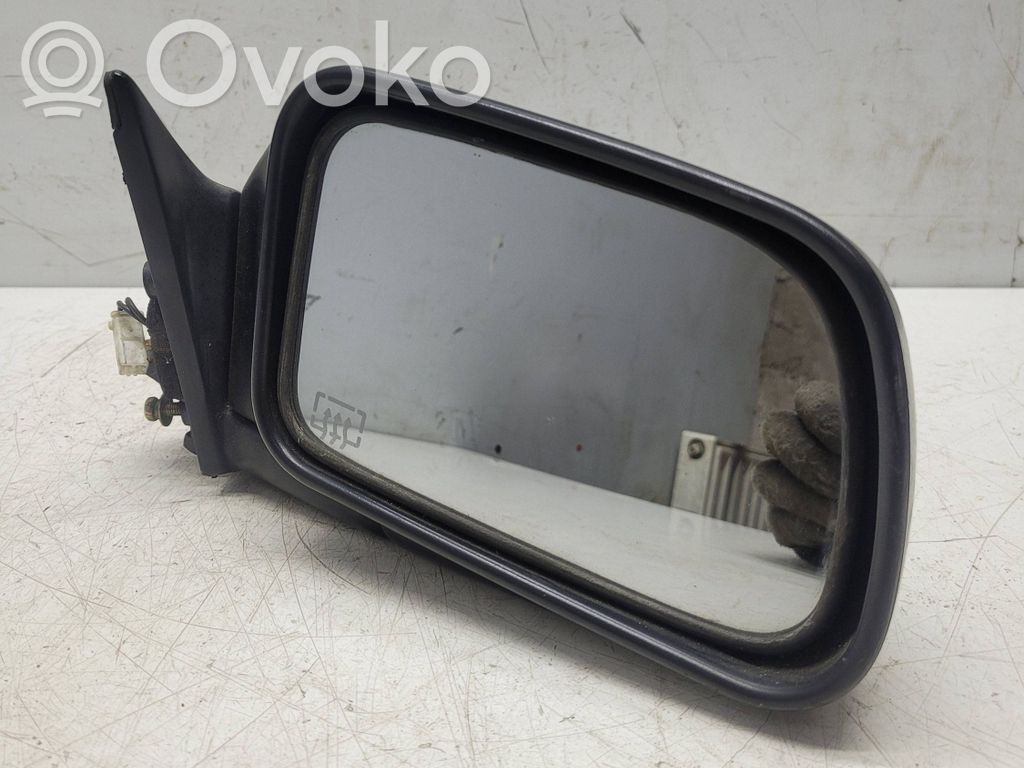 Mitsubishi Galant Eterna Front door electric wing mirror 